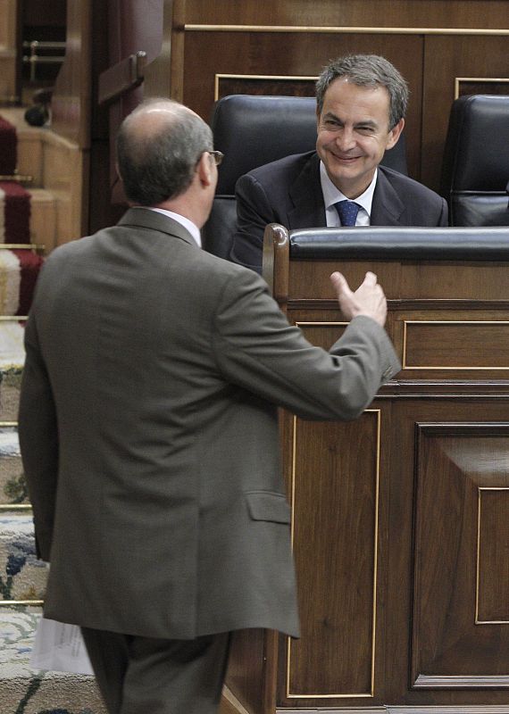 Francisco Jorquera, ha emplazado al presidente del Gobierno, José Luis Rodríguez Zapatero, a que "cambie de rumbo, escuche a los ciudadanos y ponga fin a esta deriva"