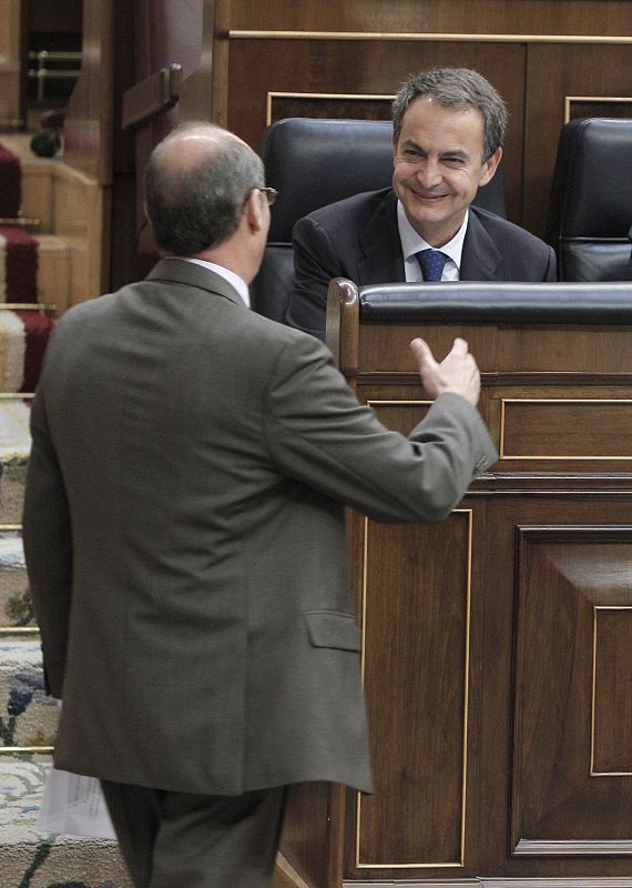 Francisco Jorquera, ha emplazado al presidente del Gobierno, José Luis Rodríguez Zapatero, a que "cambie de rumbo, escuche a los ciudadanos y ponga fin a esta deriva"