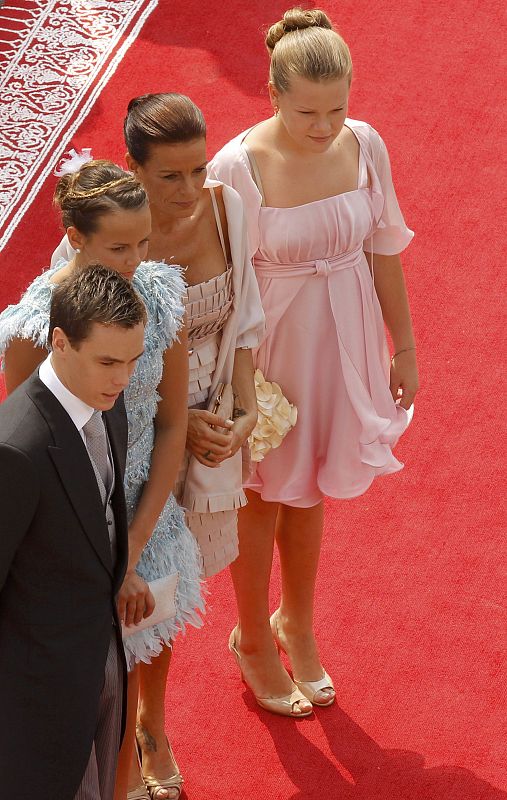 La princesa Estefanía de Mónaco ha llegado a compañada de sus hijos Louis y Camila