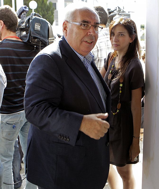 El secretario de Organización del PSOE, Marcelino Iglesias, a su llegada al Palacio Municipal de Congresos de Madrid