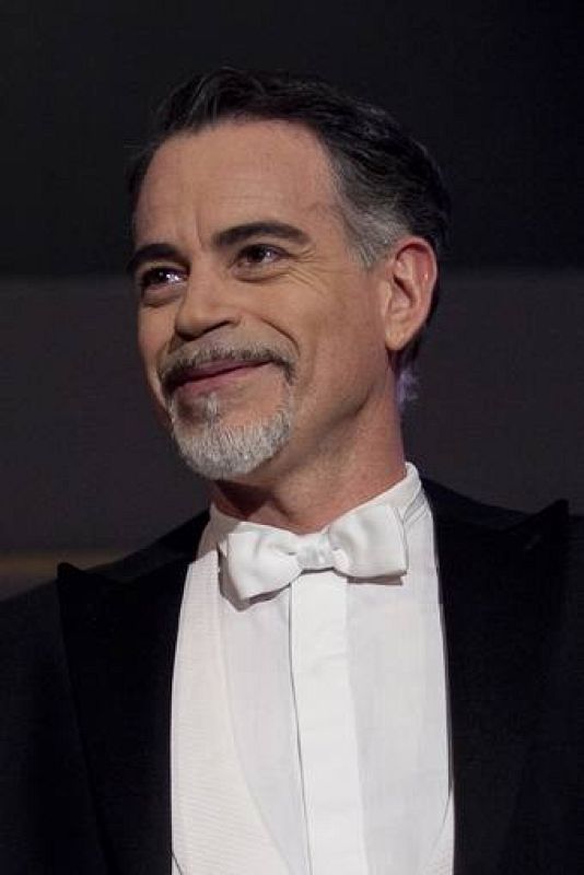 Especial 'Amar' - Todos los personajes de 'La muerte a escena'