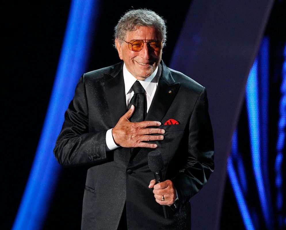 Tony Bennett Homenaje Amy Winehouse Premios MTV 2011