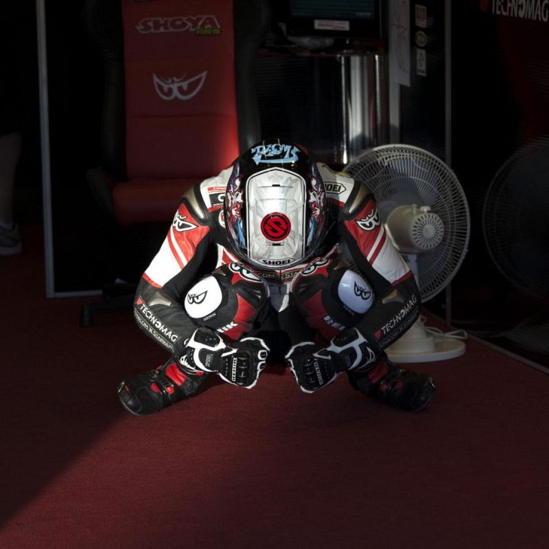 Consigue uno de los 5 tapices homenaje a Tomizawa