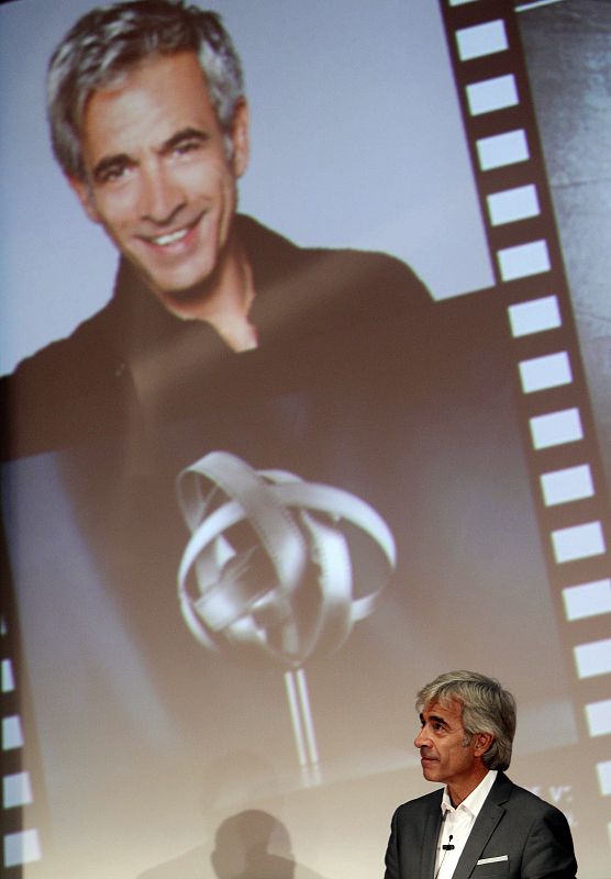 Imanol Arias recibe el premio 'Una vida de cine'