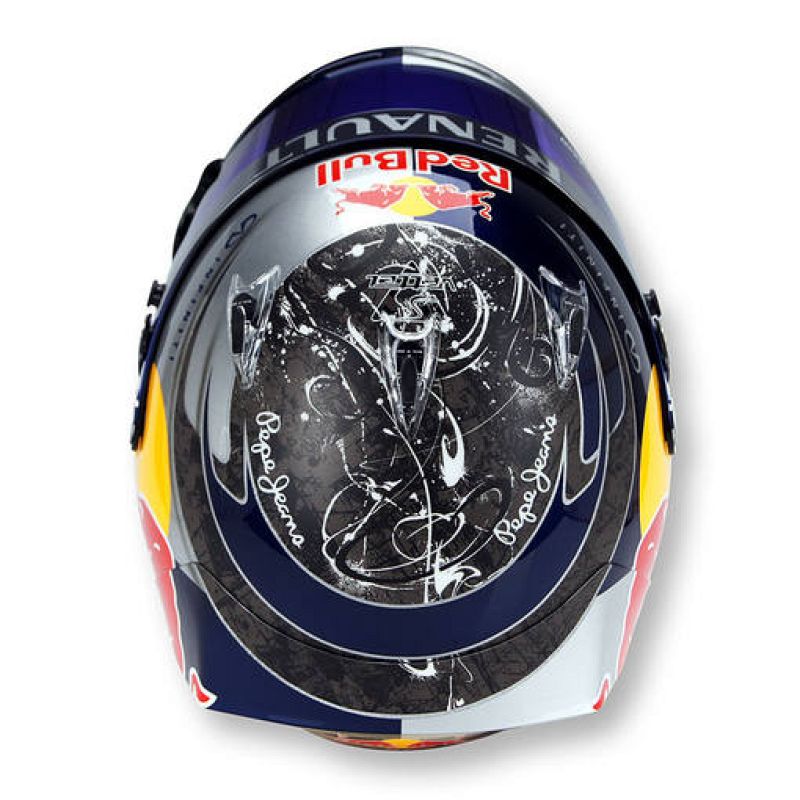 llamativos cascos de Vettel 7