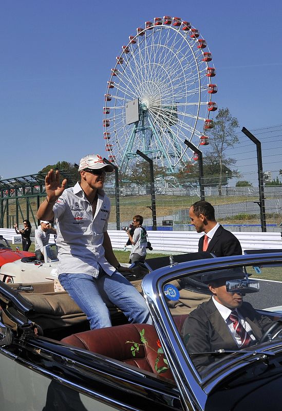 Llegada del heptacampeón del mundo, Michael Schumacher, al circuito de Suzuka