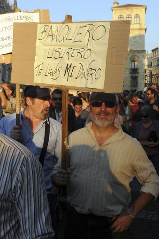 500 PERSONAS PIDEN EN LEÓN QUE 1 POR CIEN DE LA POBLACIÓN NO RIJA SOBRE RESTO