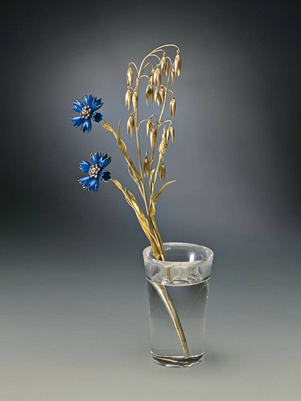 'Ramo de acianos con espigas de avena en un jarrón. Oro, plata, brillantes, esmalte y cristal de roca', San Petersburgo, Casa Fabergé.(1900). San Petersburgo, State Hermitage Museum