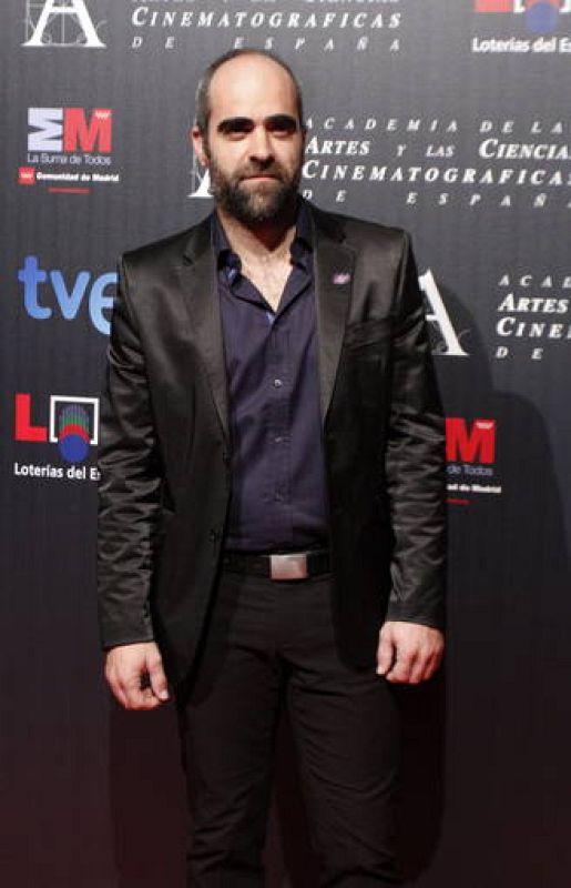 Luis Tosar, nominado a mejor actor por su papel en 'Mientras duermes' a su llegada a la fiesta 