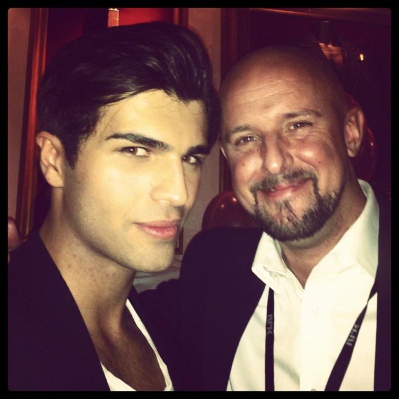 Tooji, junto al músico noruego Peter Boström.