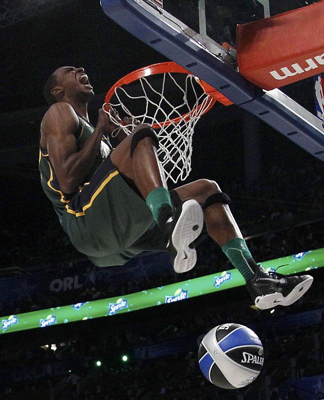 Utah Jazz Evans competes in the slam dunk contest during the NBA All-Star weekend in Orlando