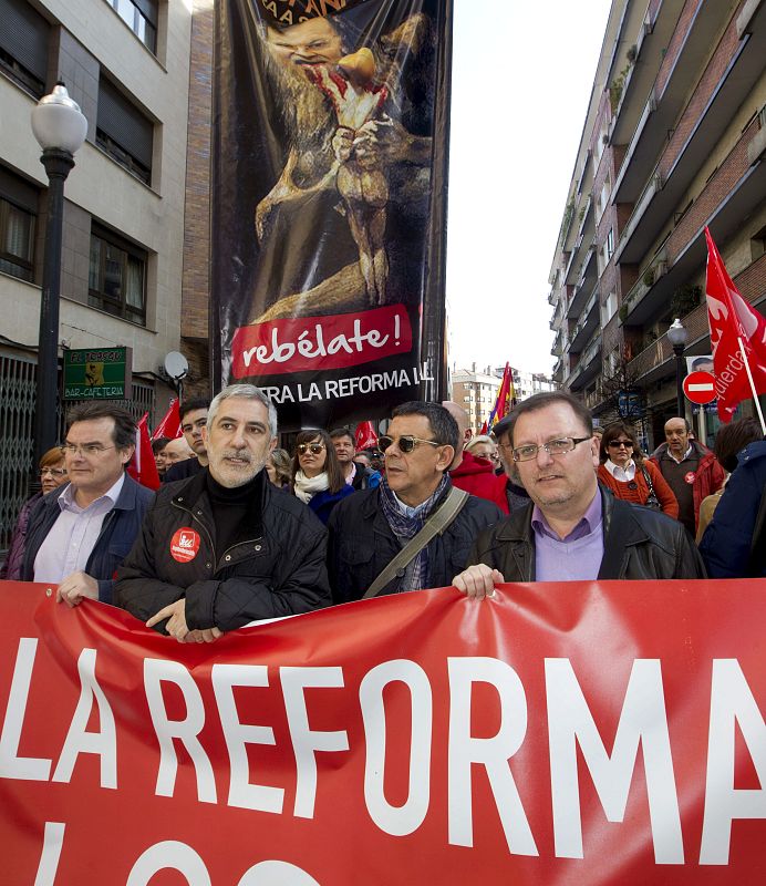 MANIFESTACIÓN EN OVIEDO CONTRA LA REFORMA LABORAL