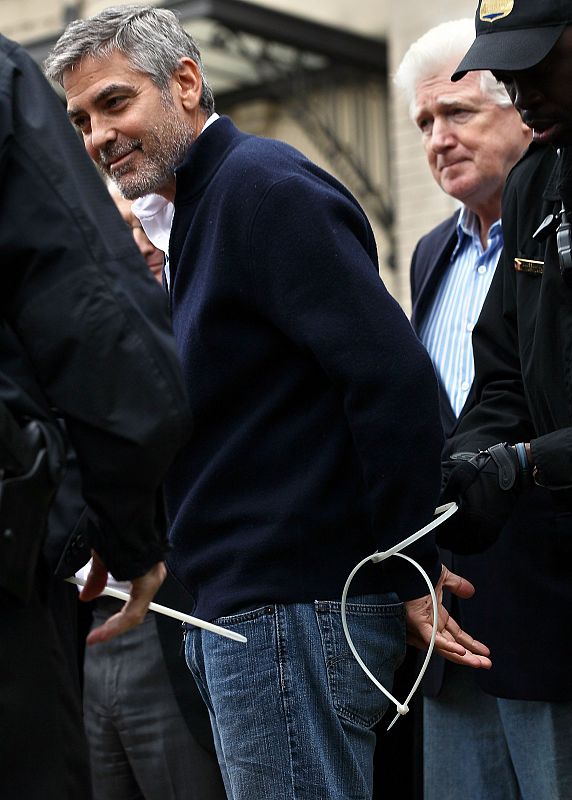 George Clooney, arrestado en una protesta por desobediencia civil
