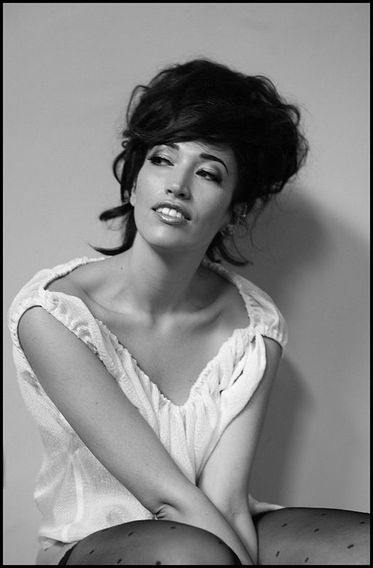 Italia: Nina Zilli canta "L'amore è femmina"