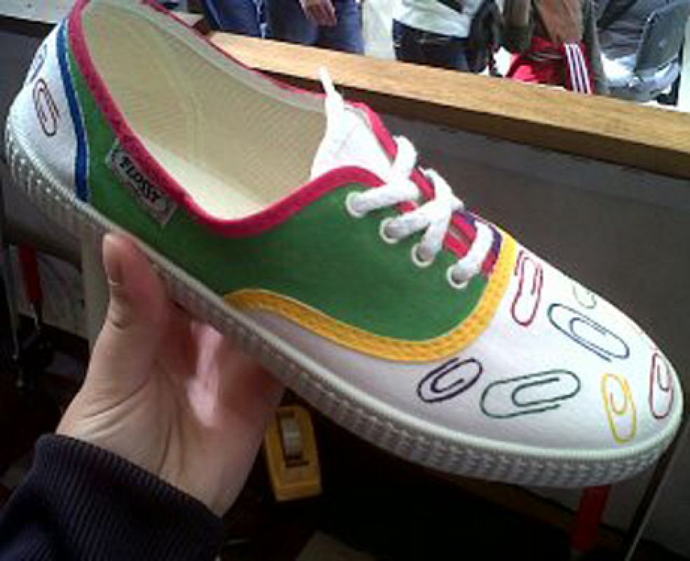 Puedes llevar unos clips en los pies