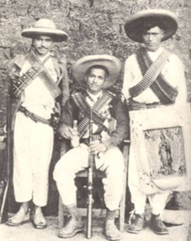 Soldados cristeros en campaña