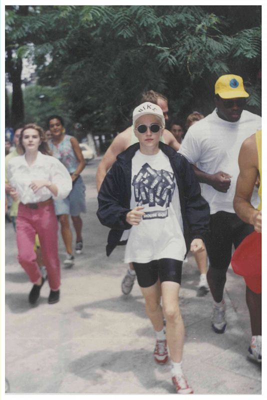 foto madonna footing en madrid 1990