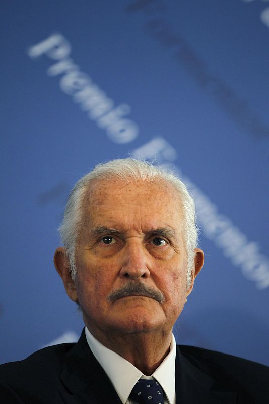 Fallece Carlos Fuentes