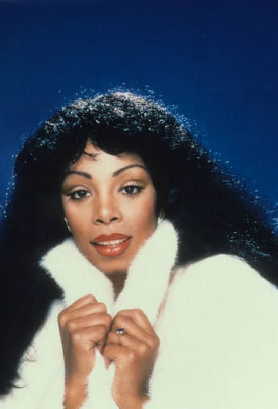  Summer, nacida en Boston como LaDonna Adrian Gaines, ganó cinco Grammys y a día de hoy es todo un icono de la música 'disco'.