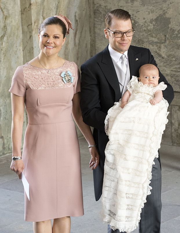 Los príncipes de Suecia en el bautizo de su hija