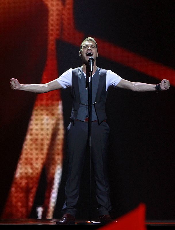 Ott Lepland of Estonia performs his song "Kuula" during the Grand Final of the Eurovision song contest in Baku