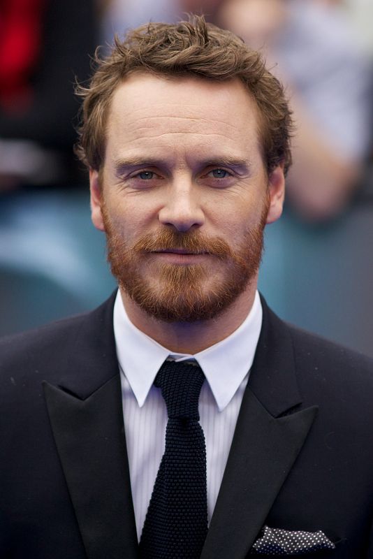 Michael Fassbender en la alfombra roja de Prometheus