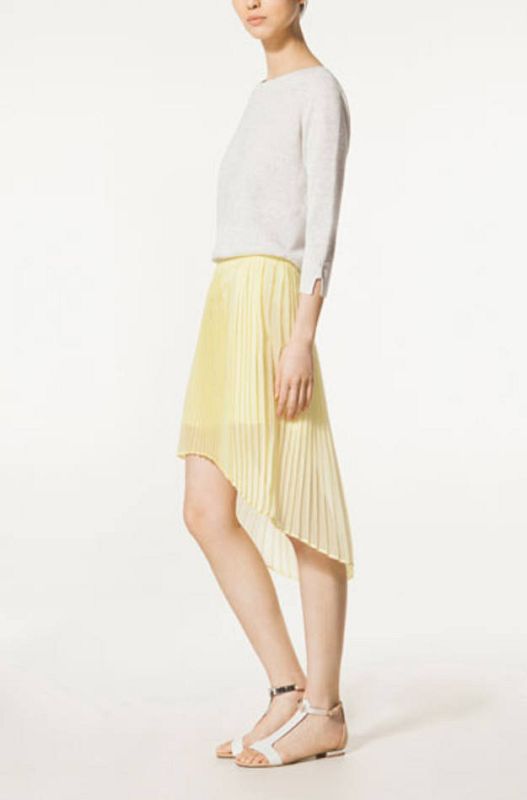 Falda amarillo pastel de Massimo Dutti (59,99¿)