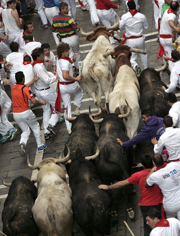 QUINTO ENCIERRO DE LOS SANFERMINES 2012