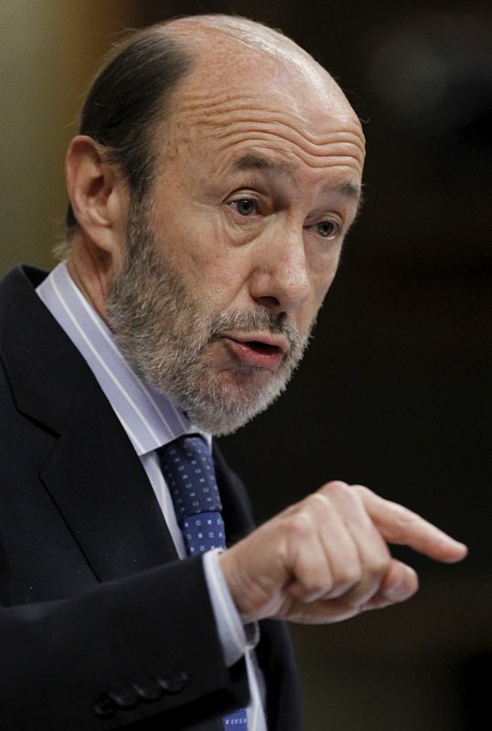 El lider del PSOE Alfredo Perez Rubalcaba ofrece a Rajoy un acuerdo nacional que permita una austeridad justa