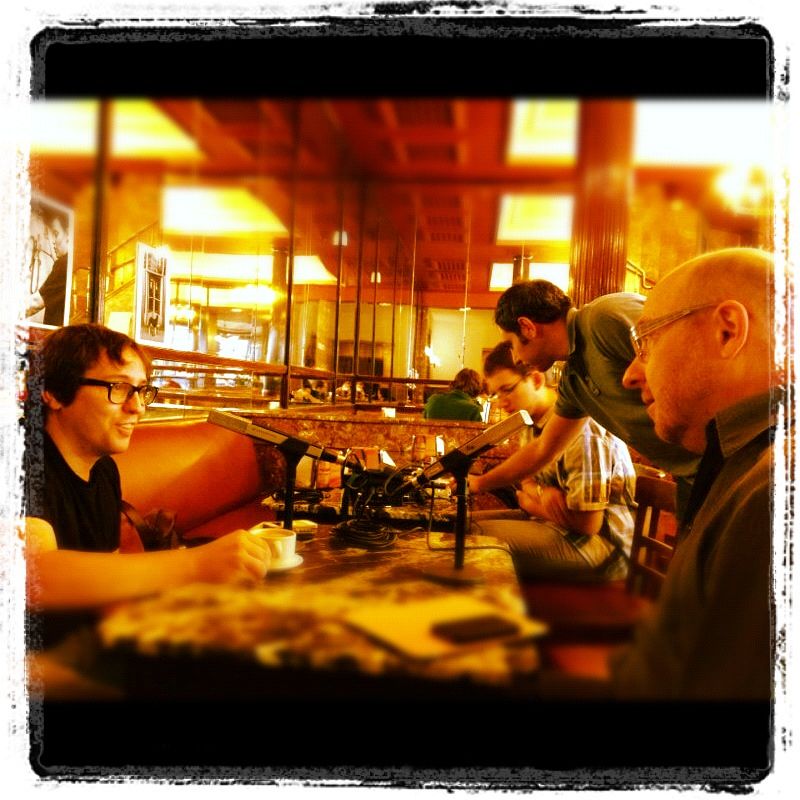 Sergio Martín y el comunicador Javier Capitán.