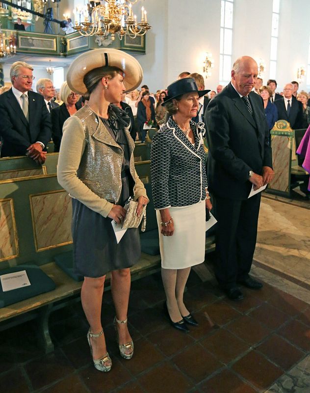 NORUEGA HOMENAJEA HOY A LAS VÍCTIMAS EN PRIMER ANIVERSARIO DEL DOBLE ATENTADO