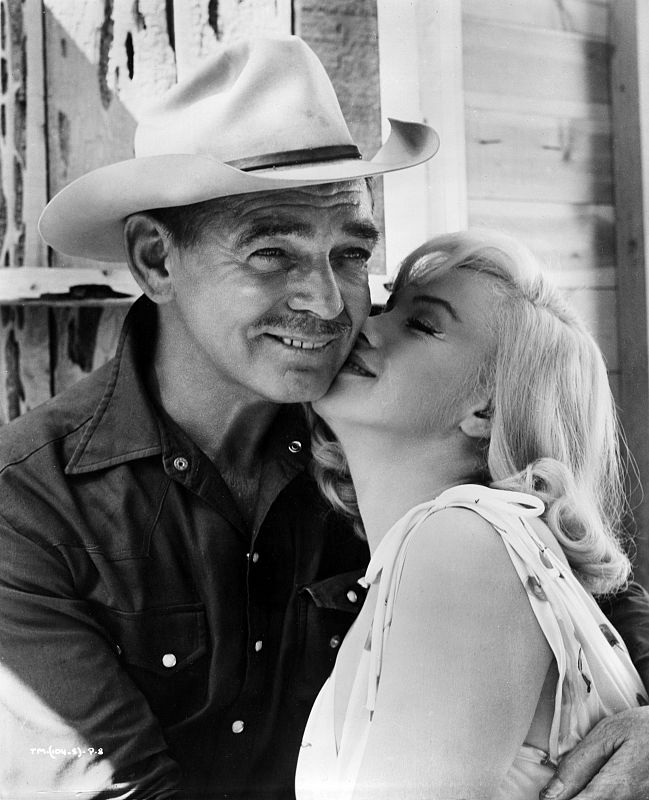 Marilyn Monroe y Clark Gable en 'Vidas rebeldes', 1961.