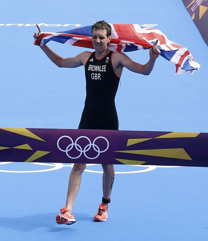 Dos hermanos se han subido al podio, los británicos Brownlee, oro y bronce. Javier Gómez Noya conquistó la plata.