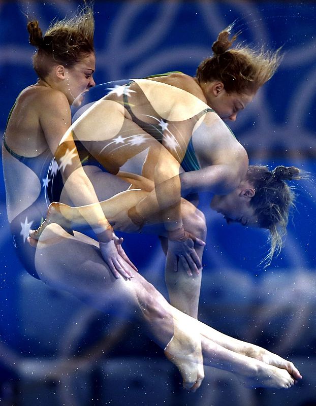 La australiana Brittany Broben mientras calienta para el concurso de plataforma de 10 metros individual, en el torneo de saltos de los Juegos Olímpicos de Londres 2012.