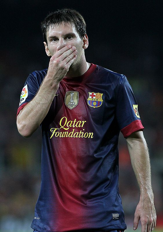 Messi se lamenta tras fallar una ocasión en el partido.