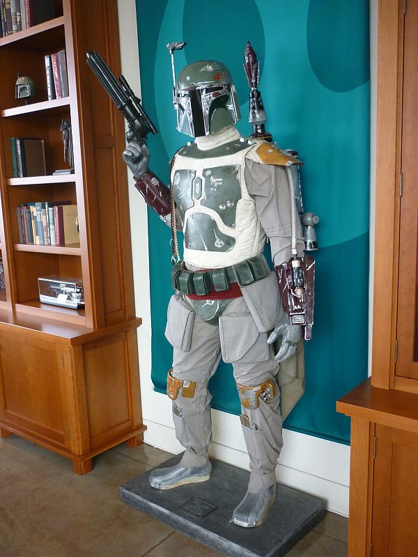 El cazarrecompensas Boba Fett en el hall de la ILM