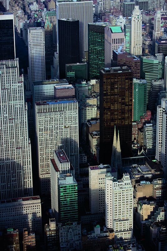 Vista aérea del libro 'Nueva York. Arquitectura desde el cielo', deYann Arthus-Bertrand y John Tauranac