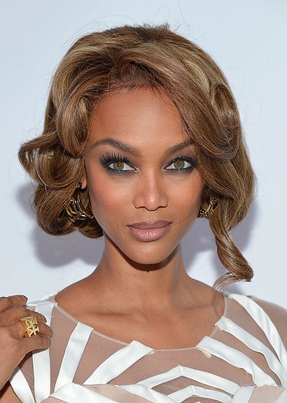 Tyra Banks, campamentos