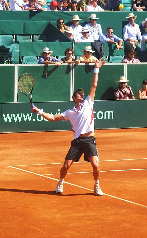 Recuerda, apuntando al cielo llegas siempre a lo más alto. Gracias, Juanqui. Y para mí el tenis siempre serás tú.