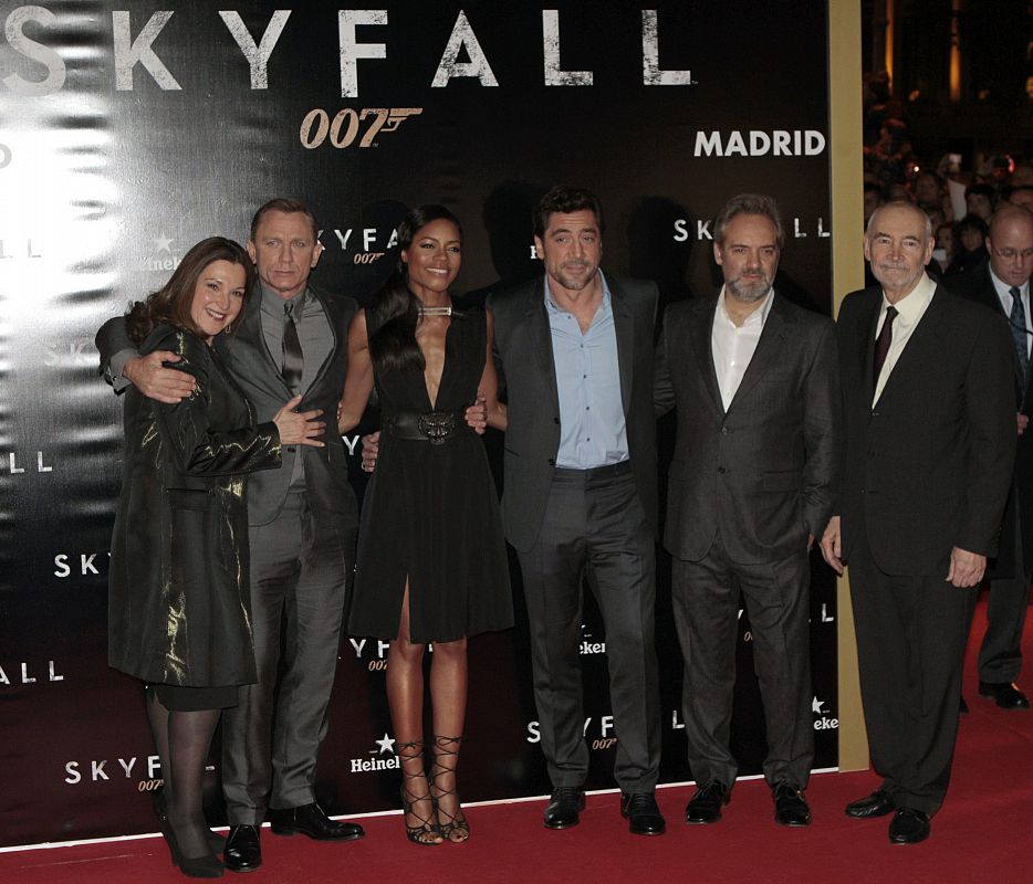 Javier Bardem y Daniel Craig en el preestreno de 'Skyfall' en Madrid