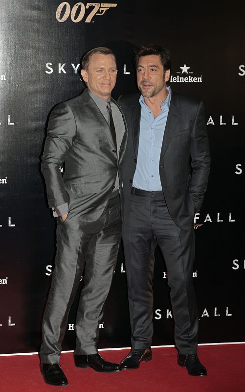 Daniel Craig y Javier Bardem en el preestreno de 'Skyfall' en Madrid