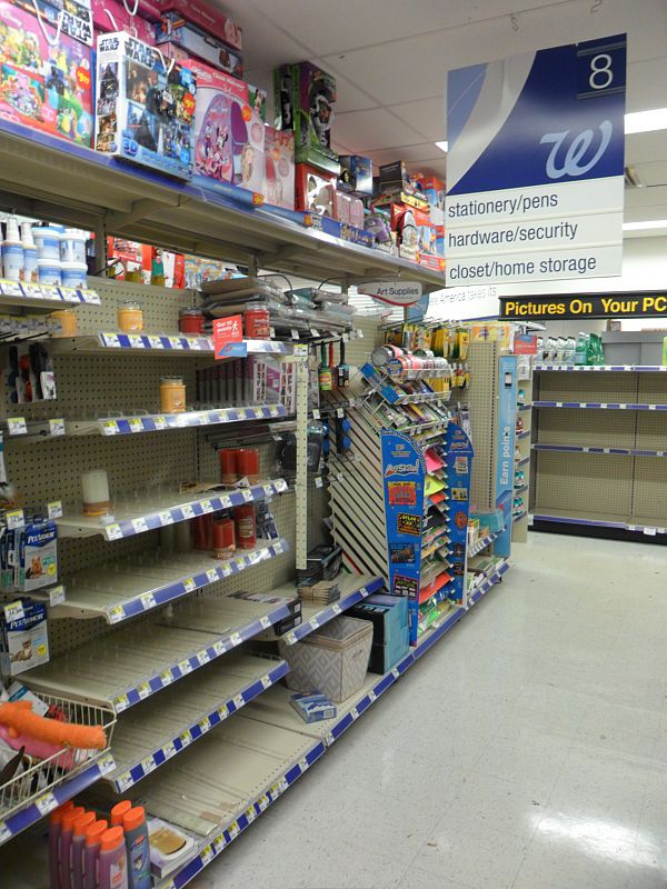 Las baldas de los supermercados desavastecidos por los problemas en el transporte