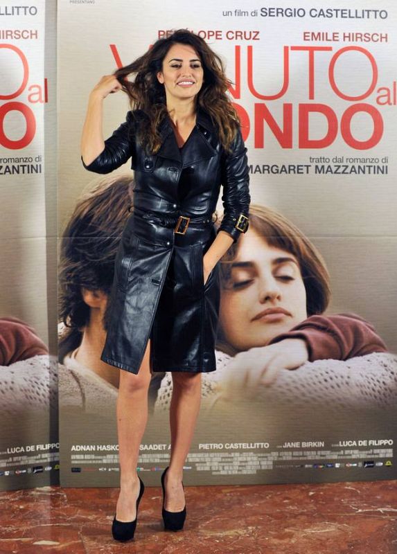 Penélope Cruz en la première de 'Venuto al mondo'