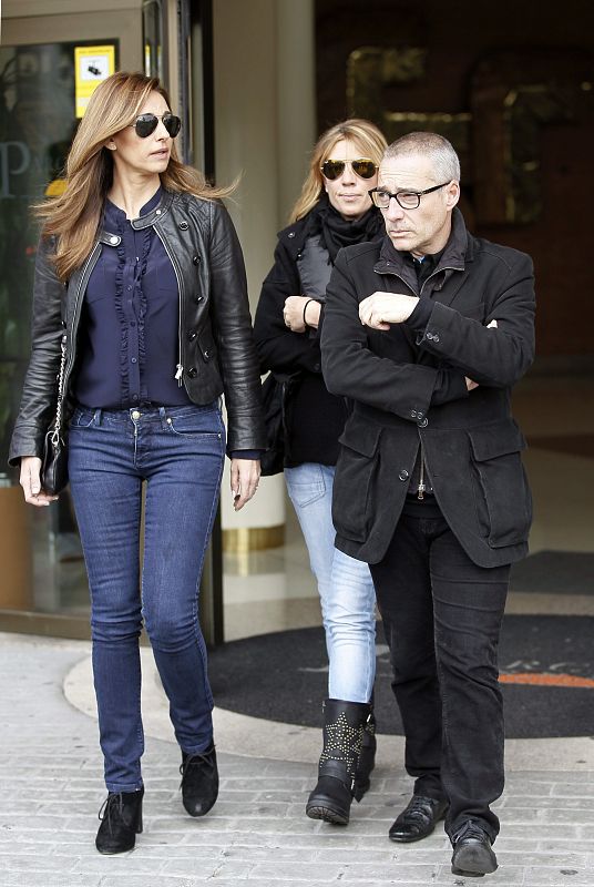 Mariló Montero y Goyo González visitan la capilla ardiente de Miliki