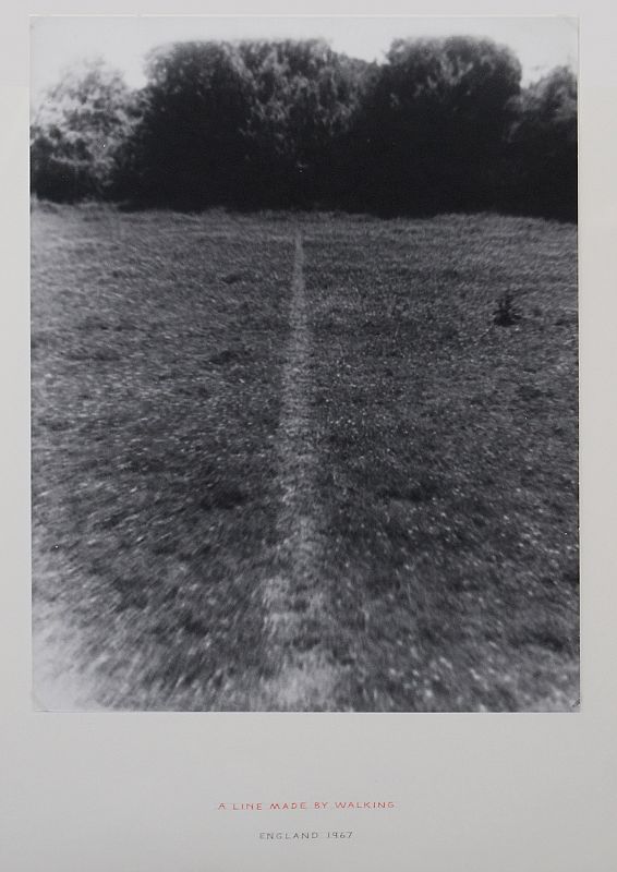 Richard Long. Una línea trazada caminando 1967. Collection Dorothee and Konrad Fischer. © VEGAP, Barcelona, 2012
