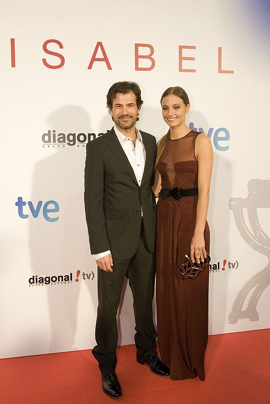 Rodolfo Sancho y Michelle Jenner