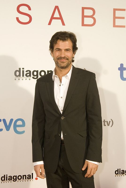 Rodolfo Sancho en la alfombra roja de Isabel