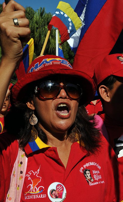 Seguidores de Chávez en La Habana piden en la calle su pronta recuperación