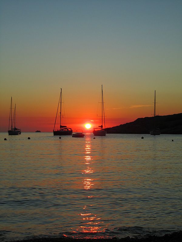 Todos los días sale el sol