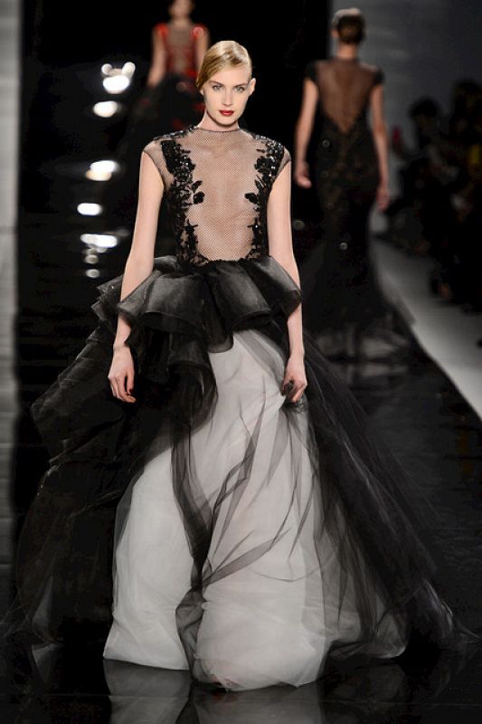 Desfile de Reem Acra